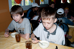 http://karate.vseverske.ru/images/Altai_2011/altai_2011_20.jpg