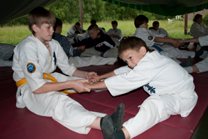 http://karate.vseverske.ru/images/Altai_2011/altai_2011_44.jpg