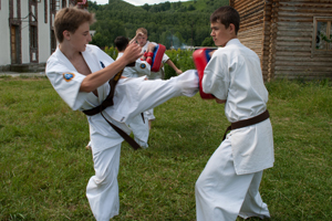 http://karate.vseverske.ru/images/Altai_2011/altai_2011_48.jpg