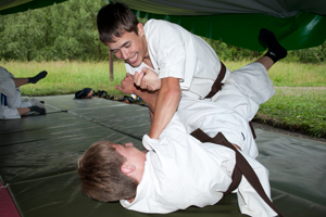 http://karate.vseverske.ru/images/Altai_2011/altai_2011_117.jpg