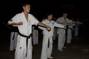 http://karate.vseverske.ru/images/Altai_2011/altai_2011_159.jpg